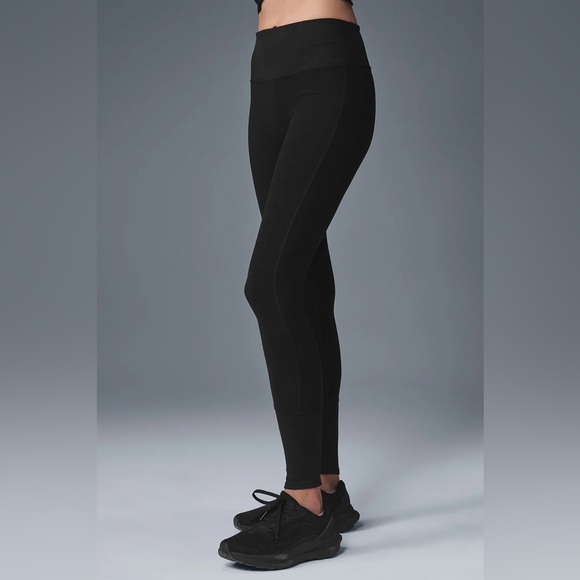 Alo Yoga High-Waist Alosoft Lounge Legging Small Black - Picture 3 of 4